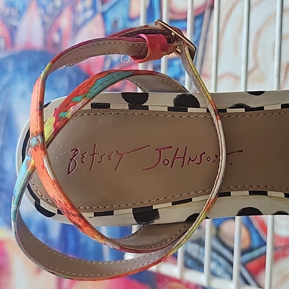 Multi print Betsy Johnson heels - Picture 6 of 8